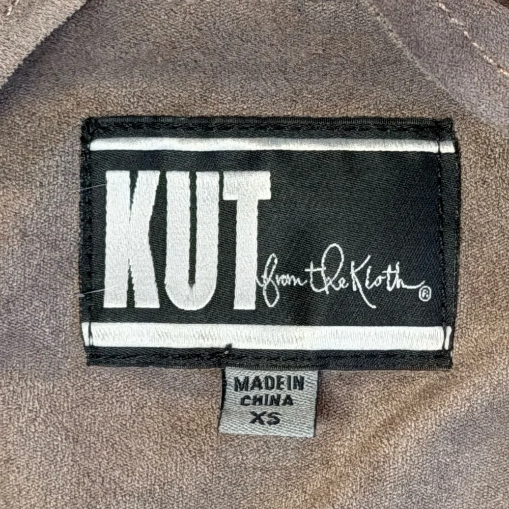 Kut from the Kloth Faux Suede lightweight Draping Jacket Women’s size XS Taupe
